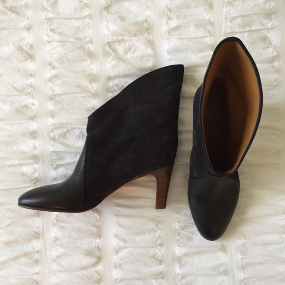 CHLOÉ Fold-Over Bicolor Ankle Boot NWOT - Picture 2 of 15